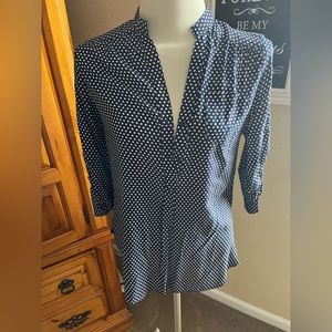 Market & Spruce size Small